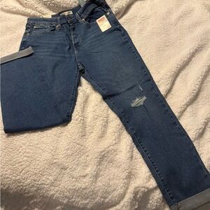 Signature by Levi Strauss Mid-Rise Boyfriend Jeans in Classic Blue